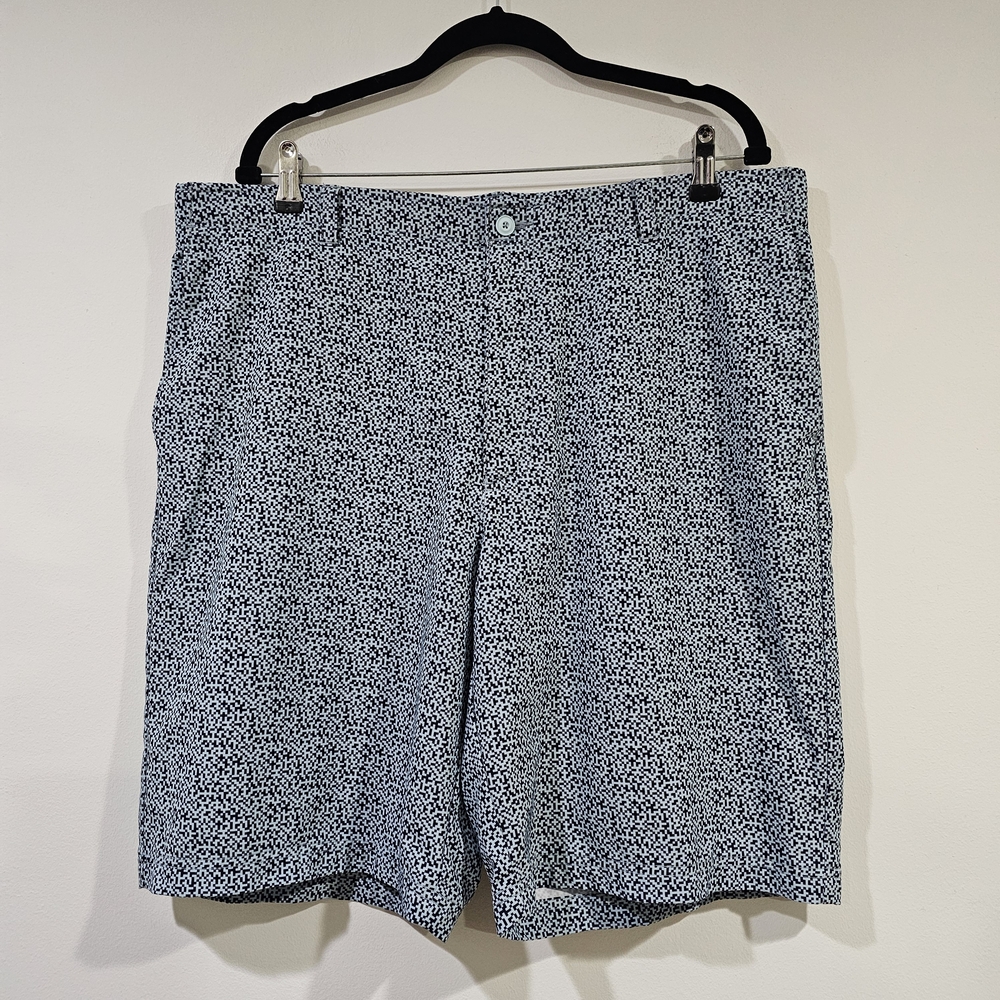 Golf America Men's Blue Patterned Shorts Size 38